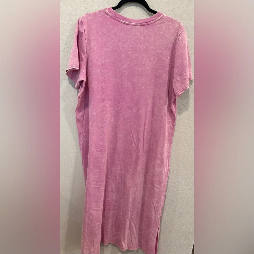 Time and Tru Women’s Mineral Wash Pink Tee Dress - Picture 3 of 10